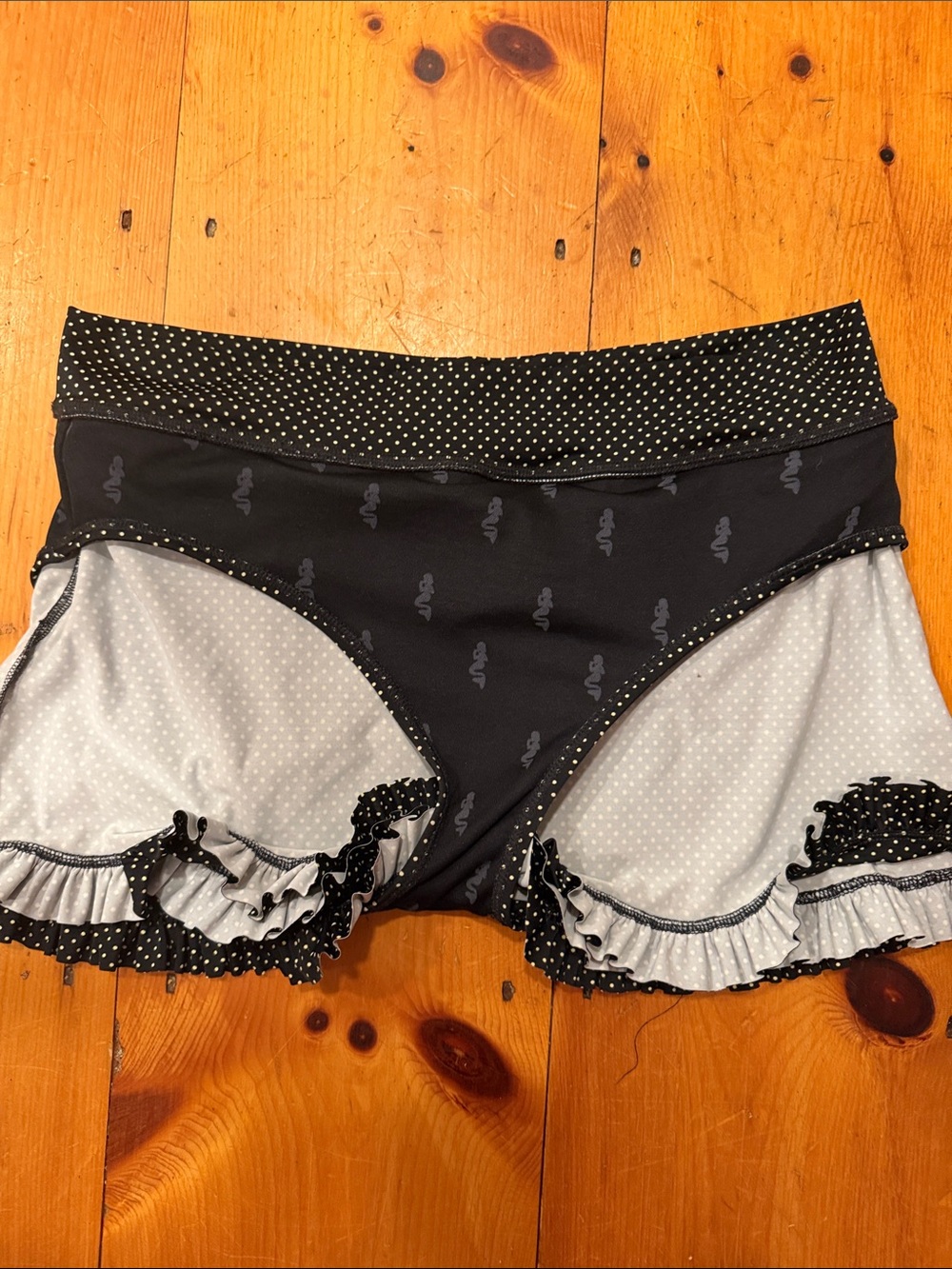 2 piece Lime Ricki tankini swimsuit cream top black polka dots ruffled skirt L - Picture 9 of 14